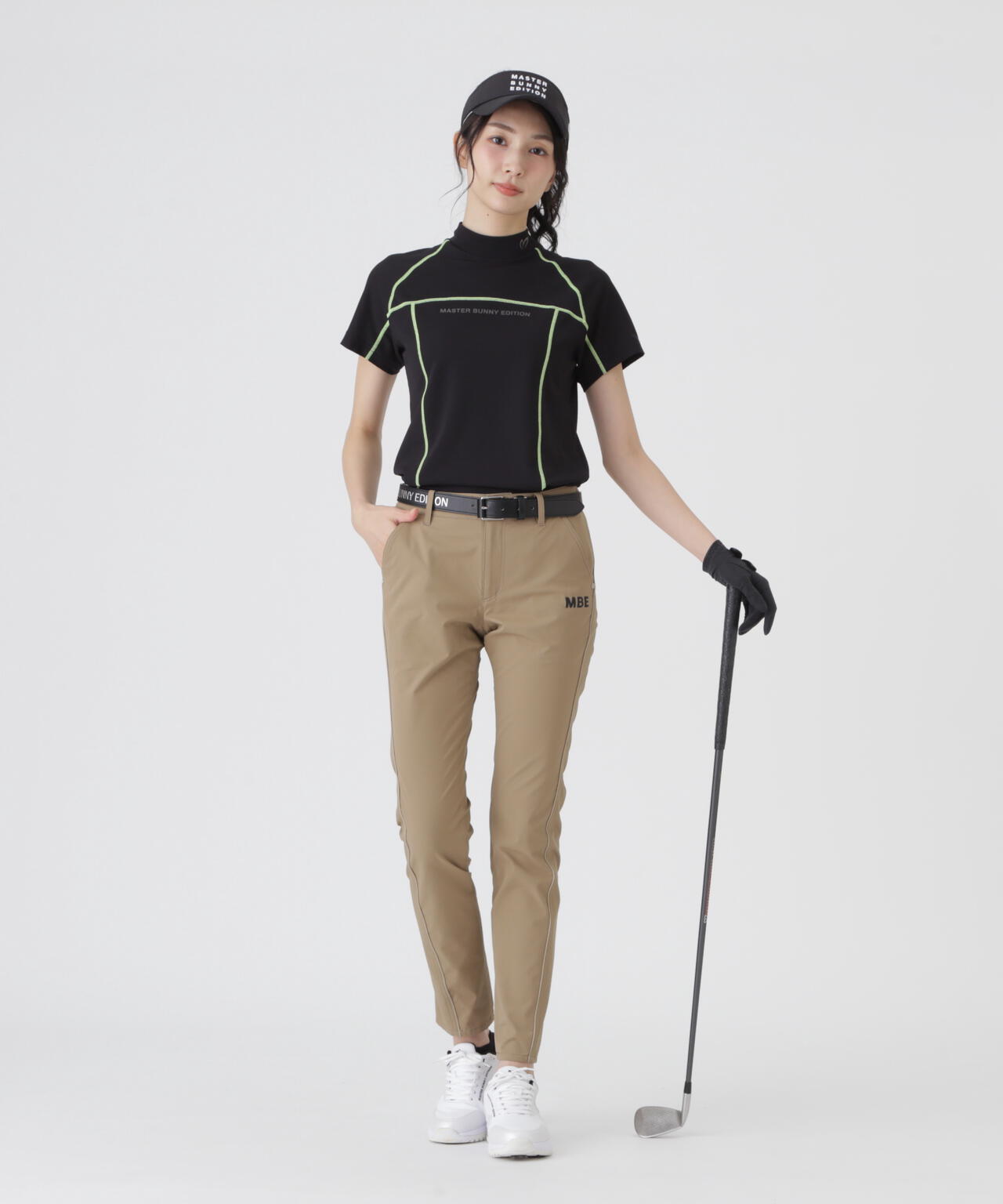 T:171cm/B:77/W:59・H:87 着用サイズ：1