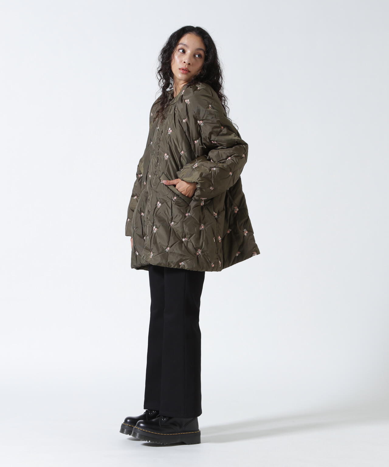 RHODOLIRION/ロドリリオン  Padded Coat - Original Floral Emb. RV1025B