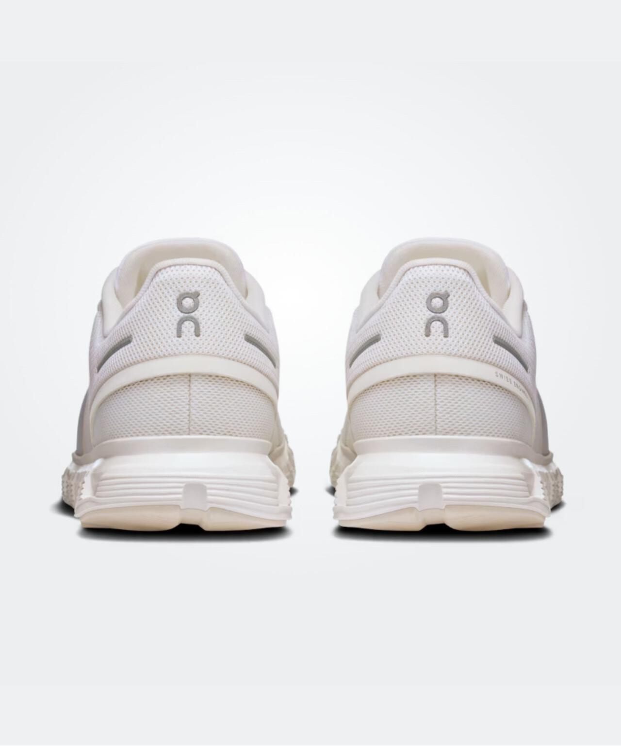 On/オン　Cloud 6 (MEN'S) クラウド6