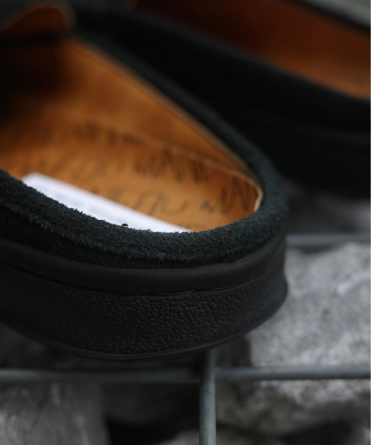 MANEBU/マネブ　BITCH SLIPPER SUEDE　ビットローファースリッパ　スエード　ユニセックス