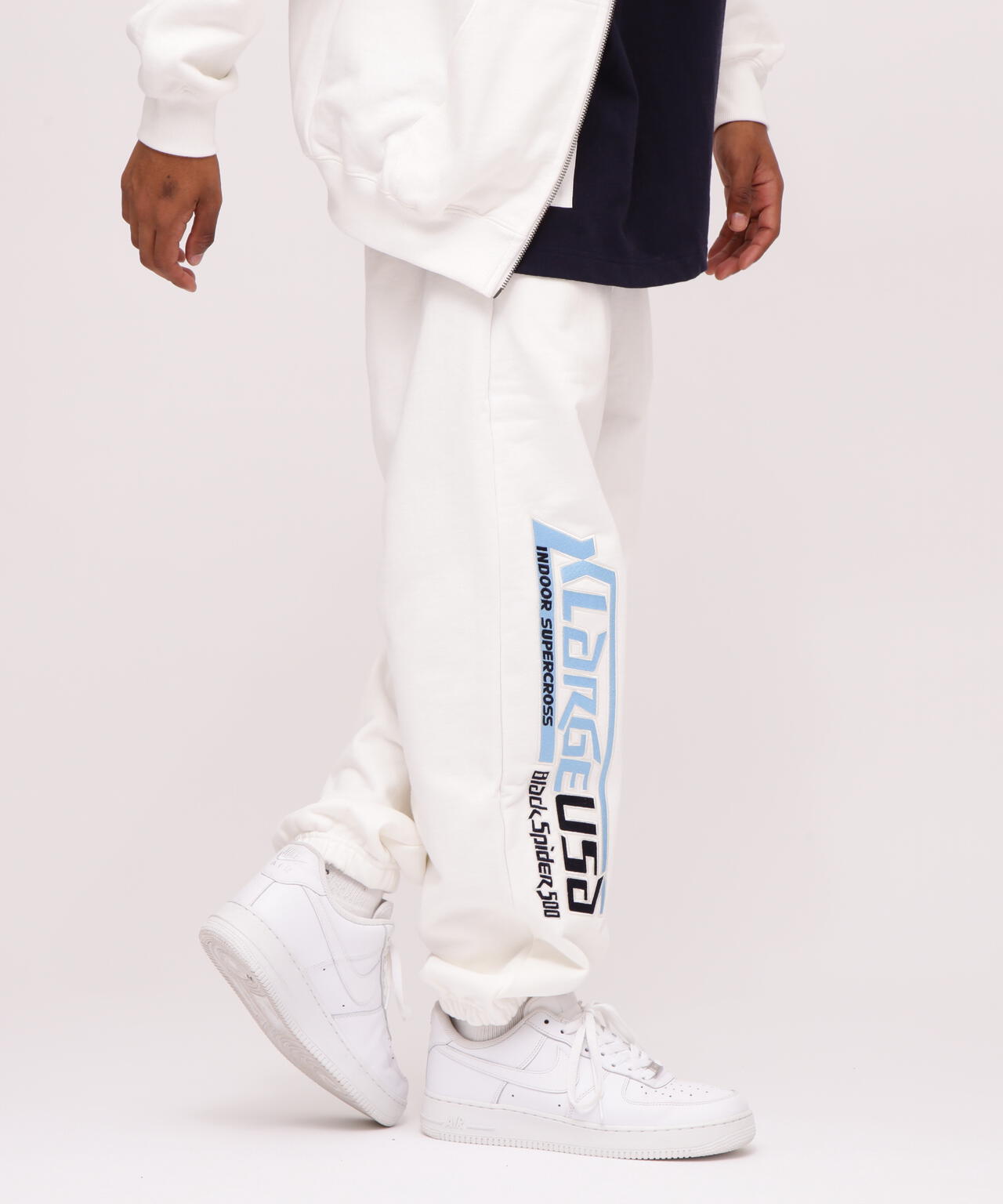 《AVIREX × XLARGE》SWEAT PANTS BLACK SPIDER / スウェットパンツ ブラック スパイダー