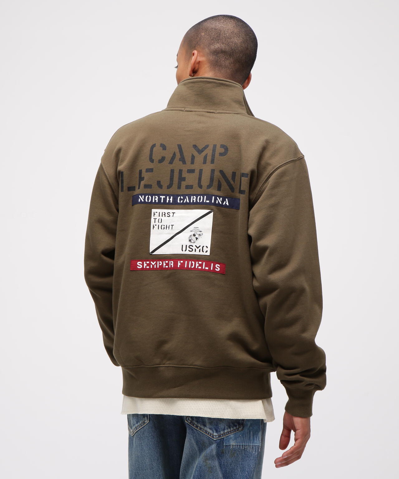 《直営店限定》CAMP LEJEUNE PATCHED STAND ZIP SWEAT