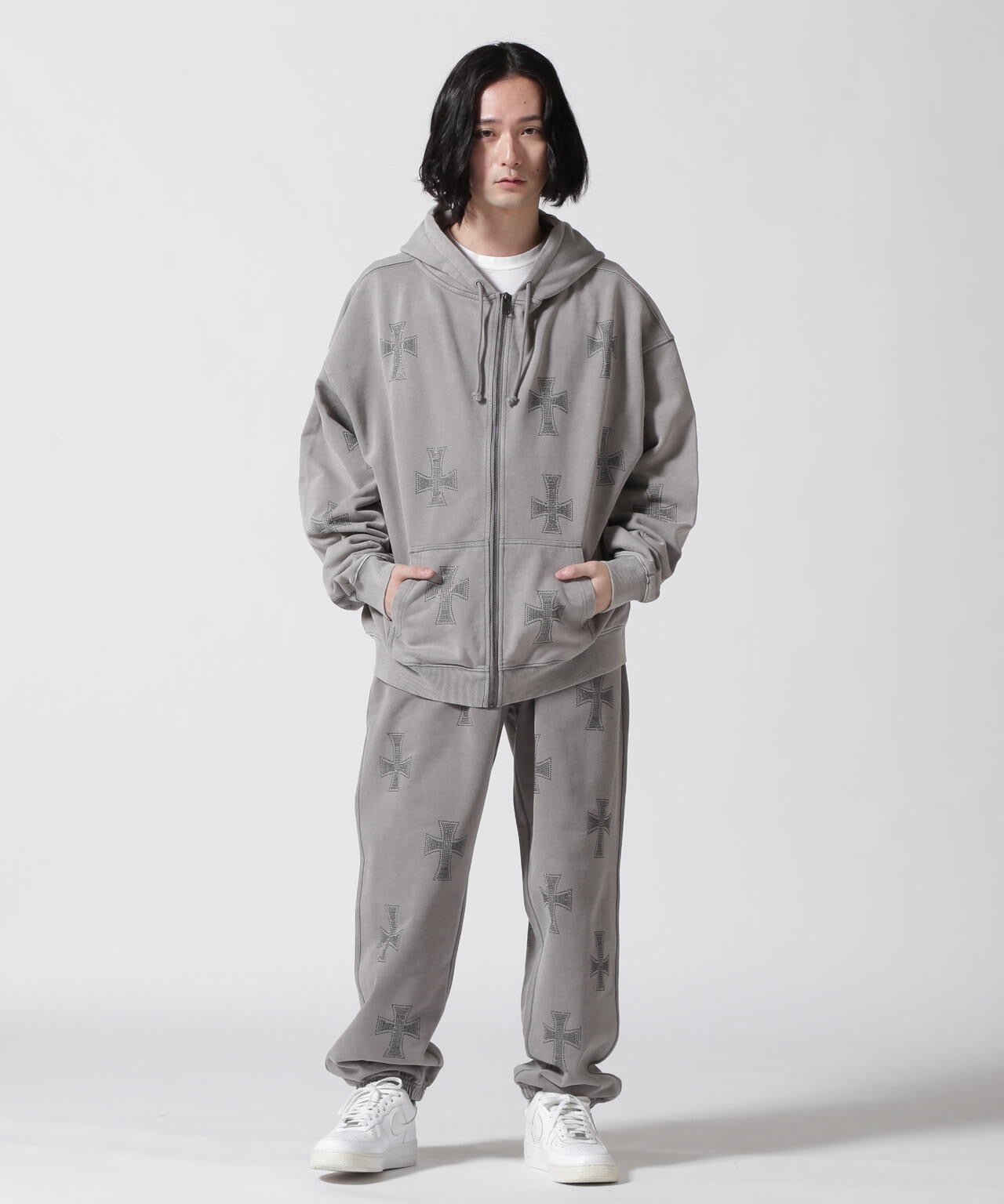 UNKNOWNLONDON/アンノウンロンドン/WASH GREY×BLACK CROSS ZIP HOODIE