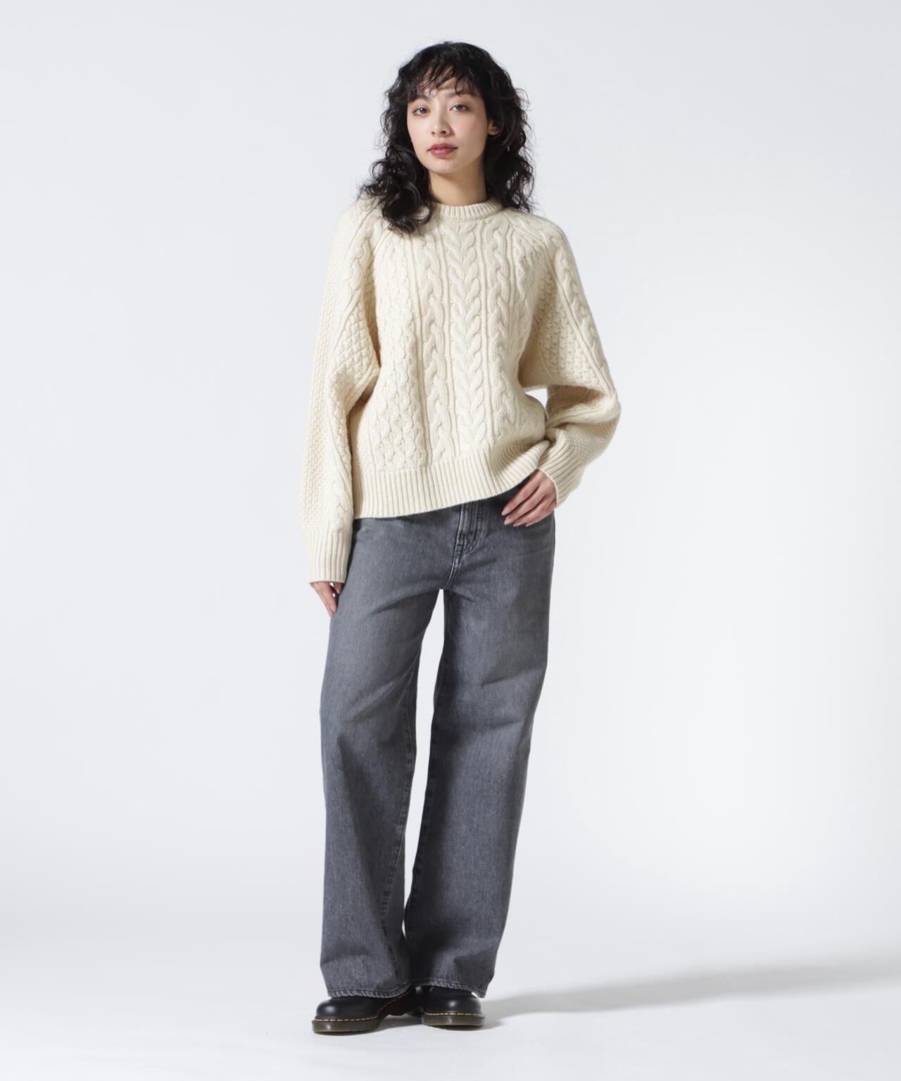 MANOF/マノフ/SHOULDER TUCK CABLE KNIT