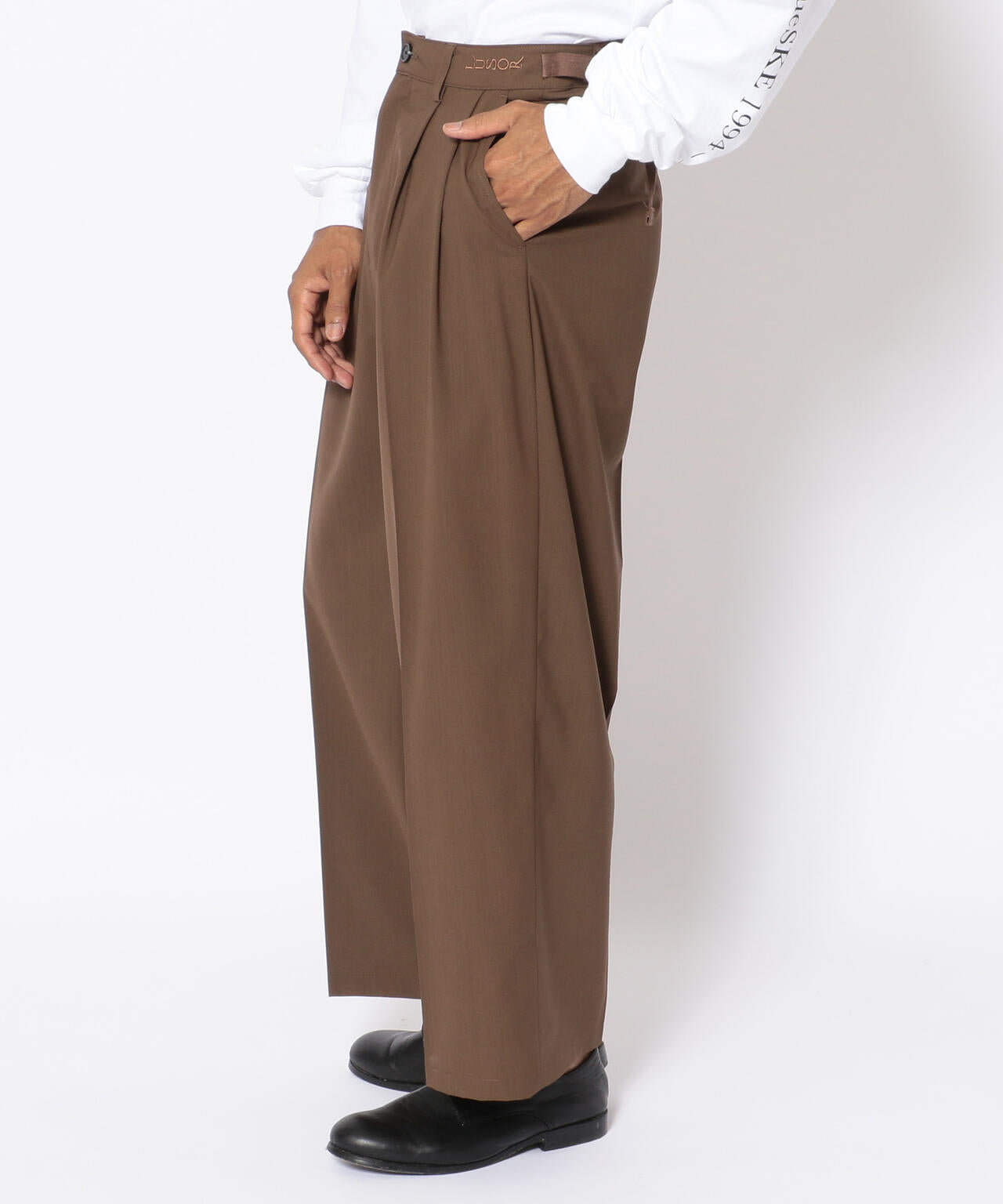LUSOR（ルーソル）WOOL WIDE SLACKS