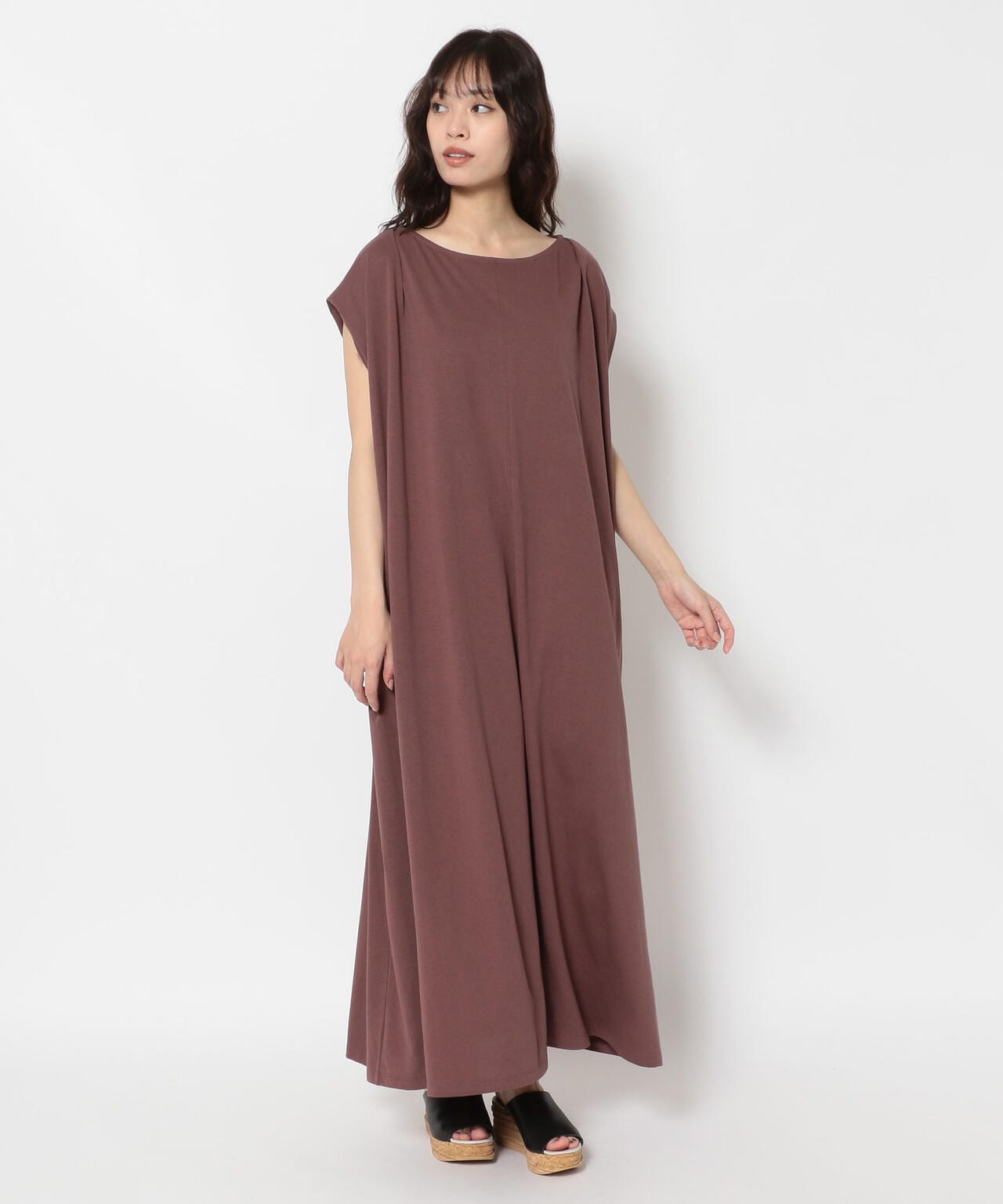 DROIT BELLO（ドロイトベロ）ボリュームカットワンピース