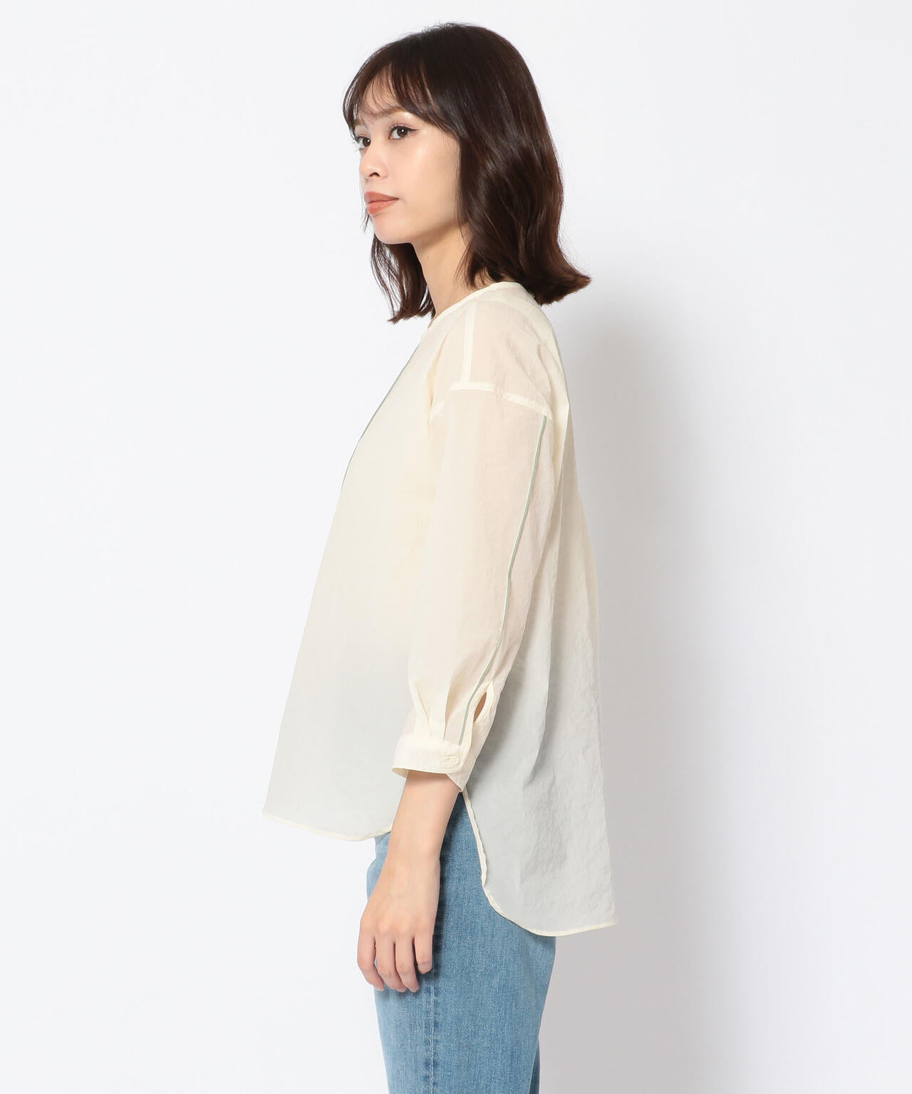 DROIT BELLO（ドロイトベロ）シアーブラウス
