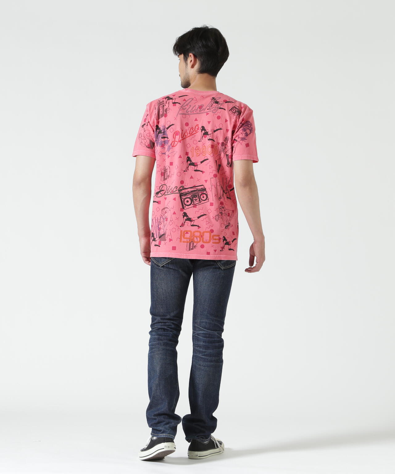 Kare/ME（カーミー）1980総柄Tシャツ