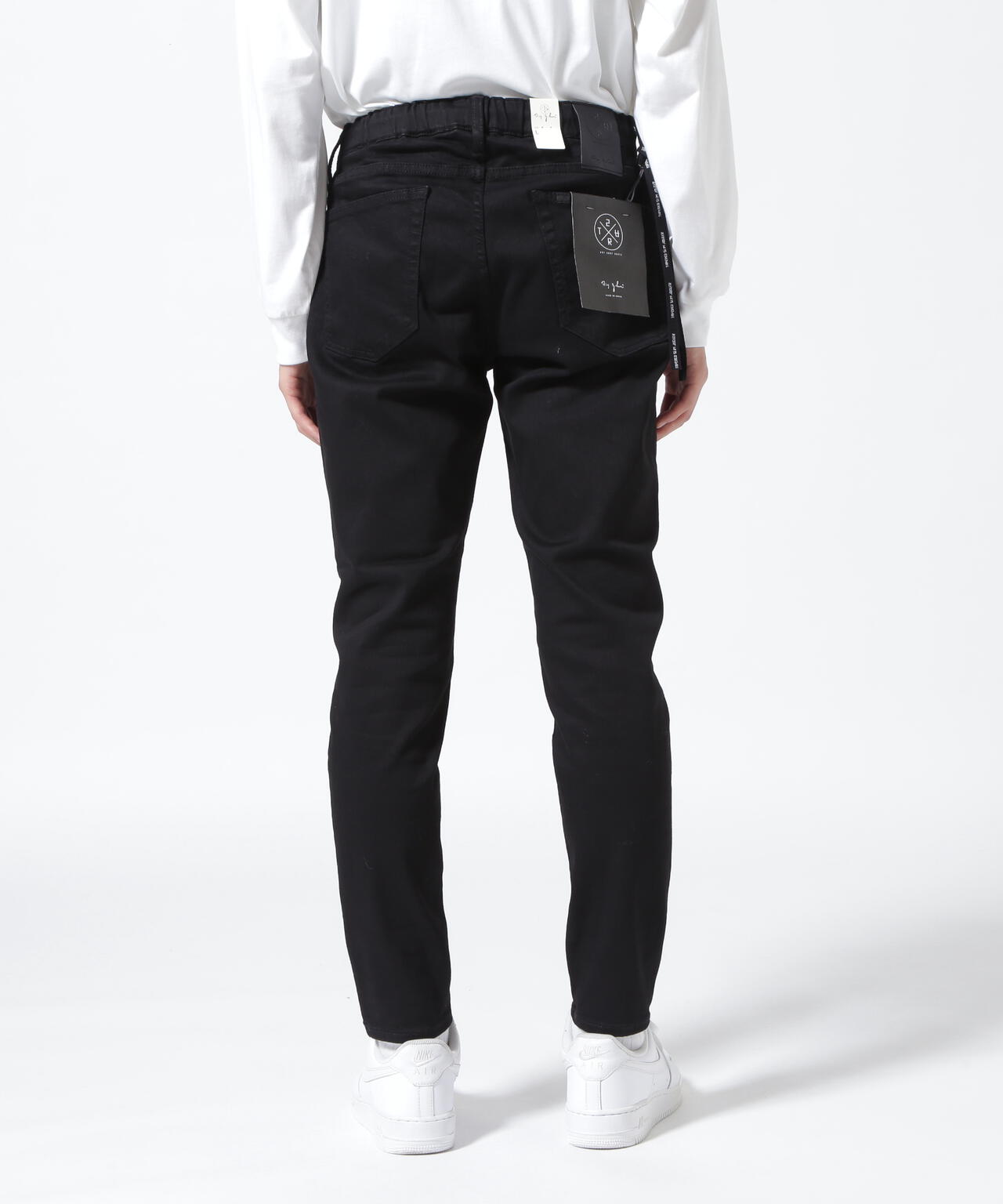 SURT（サート）SUPER BLACK DENIM