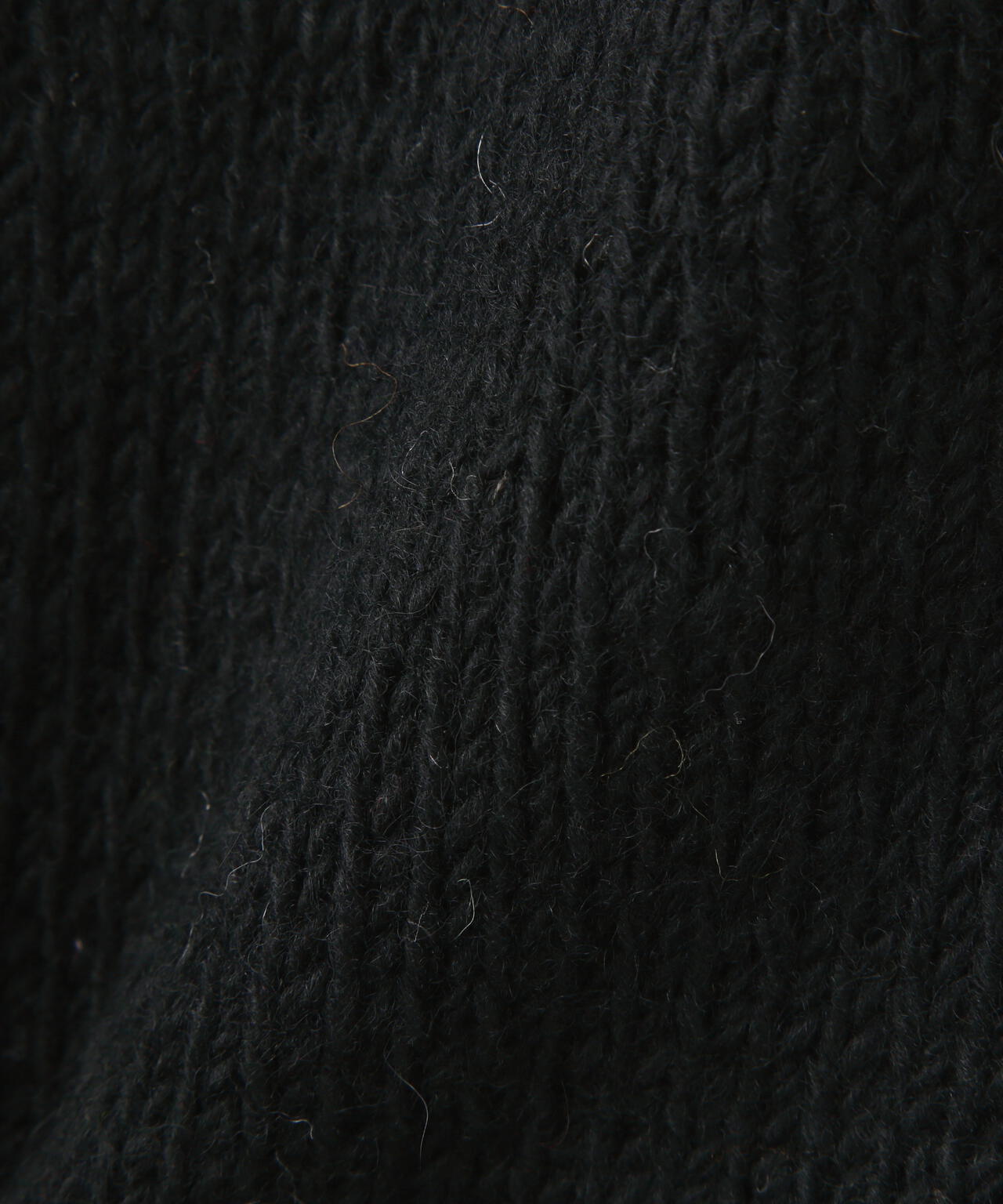 MacMahon Knitting Mills/マクマホンニッティングミルズ　Roll Neck Knit-Flower