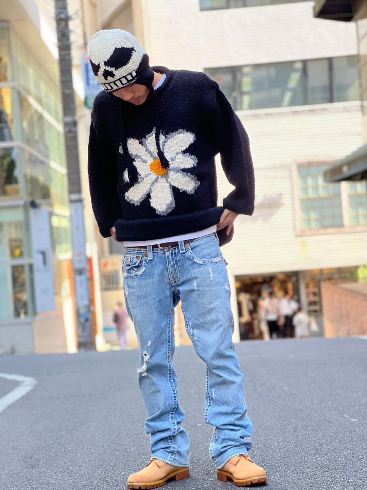 MacMahon Knitting Mills/マクマホンニッティングミルズ　Roll Neck Knit-Flower