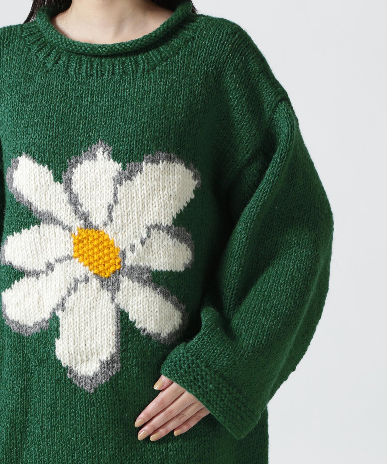 MacMahon Knitting Mills/マクマホンニッティングミルズ　Roll Neck Knit-Flower