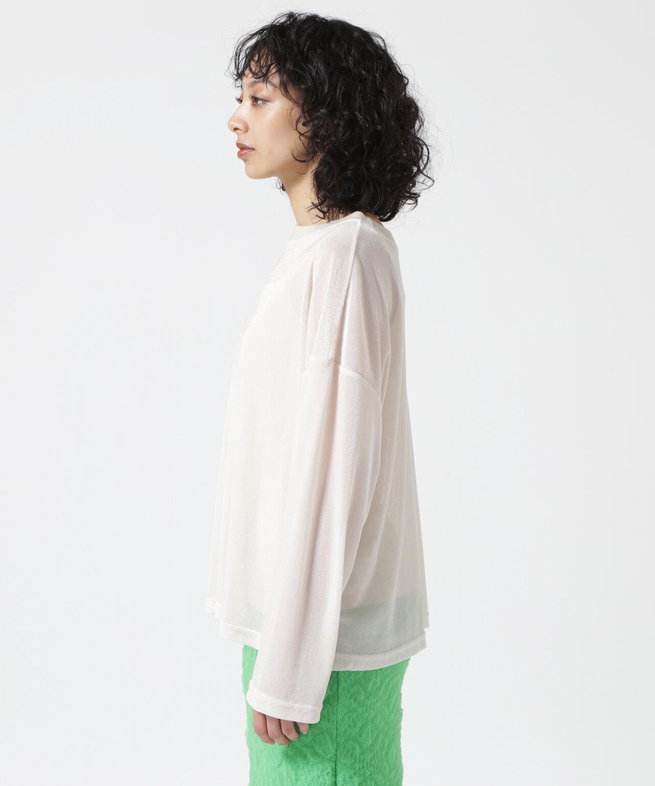DROIT BELLO（ドロイトベロ）ベロアメッシュプルオーバー