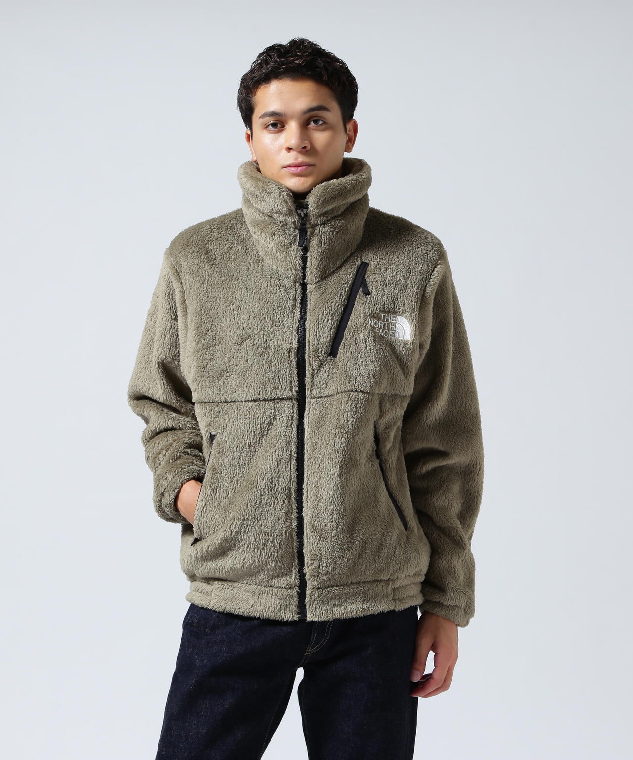 THE NORTH FACE (ザ・ノース・フェイス）Verse Loft Jacket