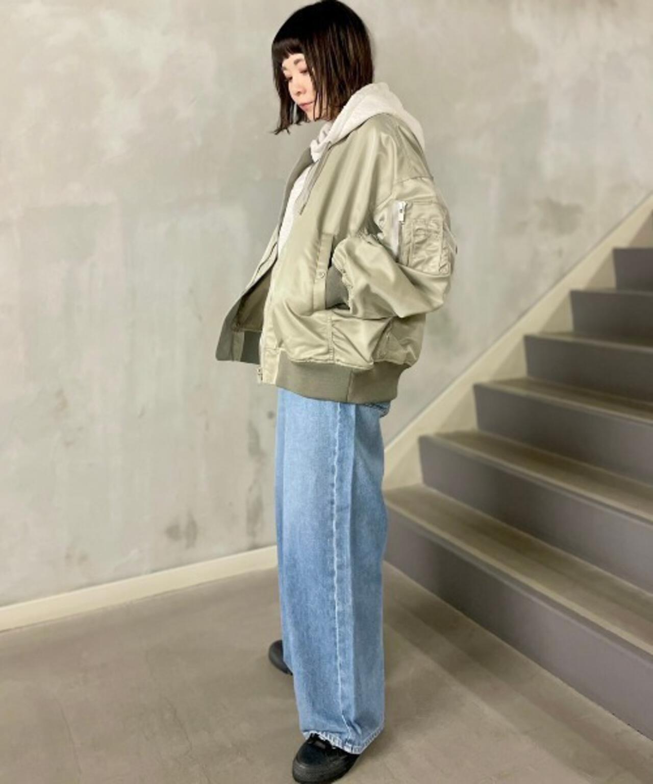 upper hights（アッパーハイツ）THE LARA/ライトデニム