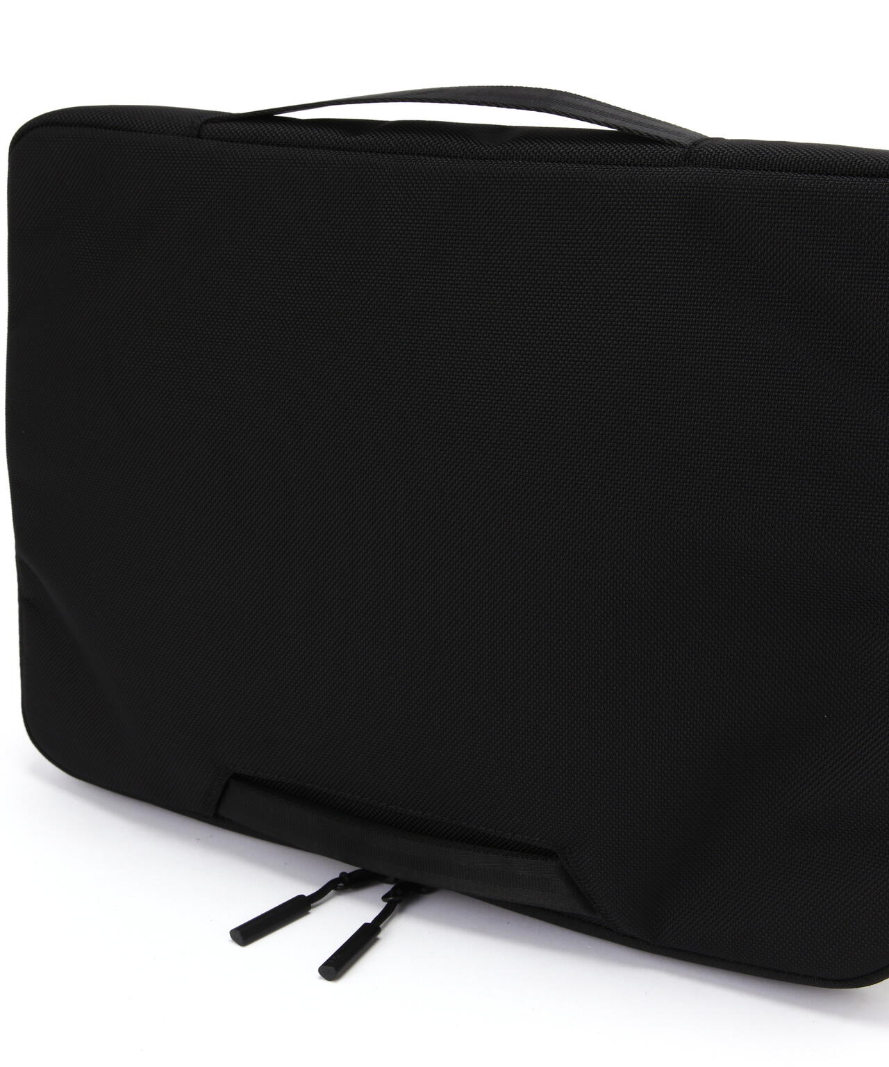 Aer（エアー）Tech Folio 16" Black AER-21025