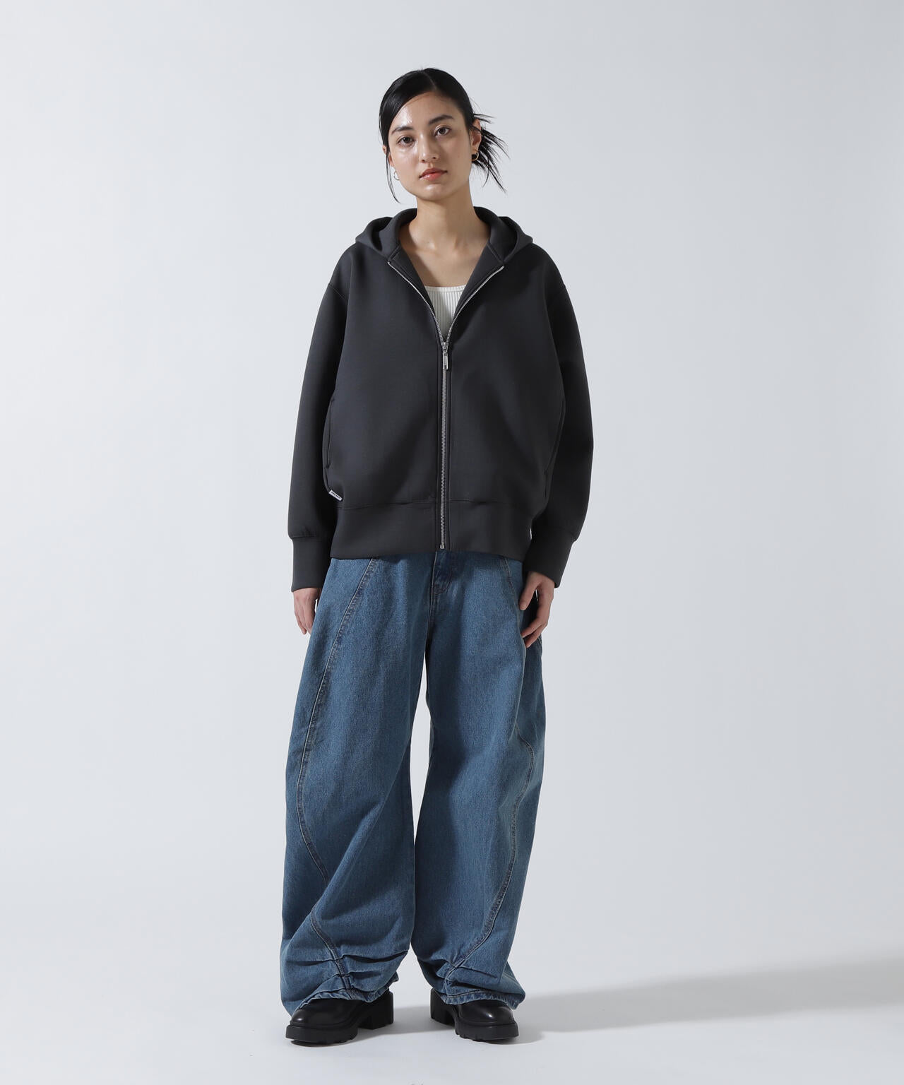 upper hights（アッパーハイツ）THE FLAG HOODIE