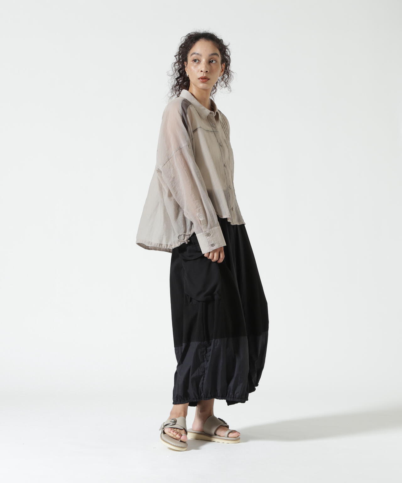 AULA AILA（アウラ アイラ）別注COCOON LAYERED SKIRT