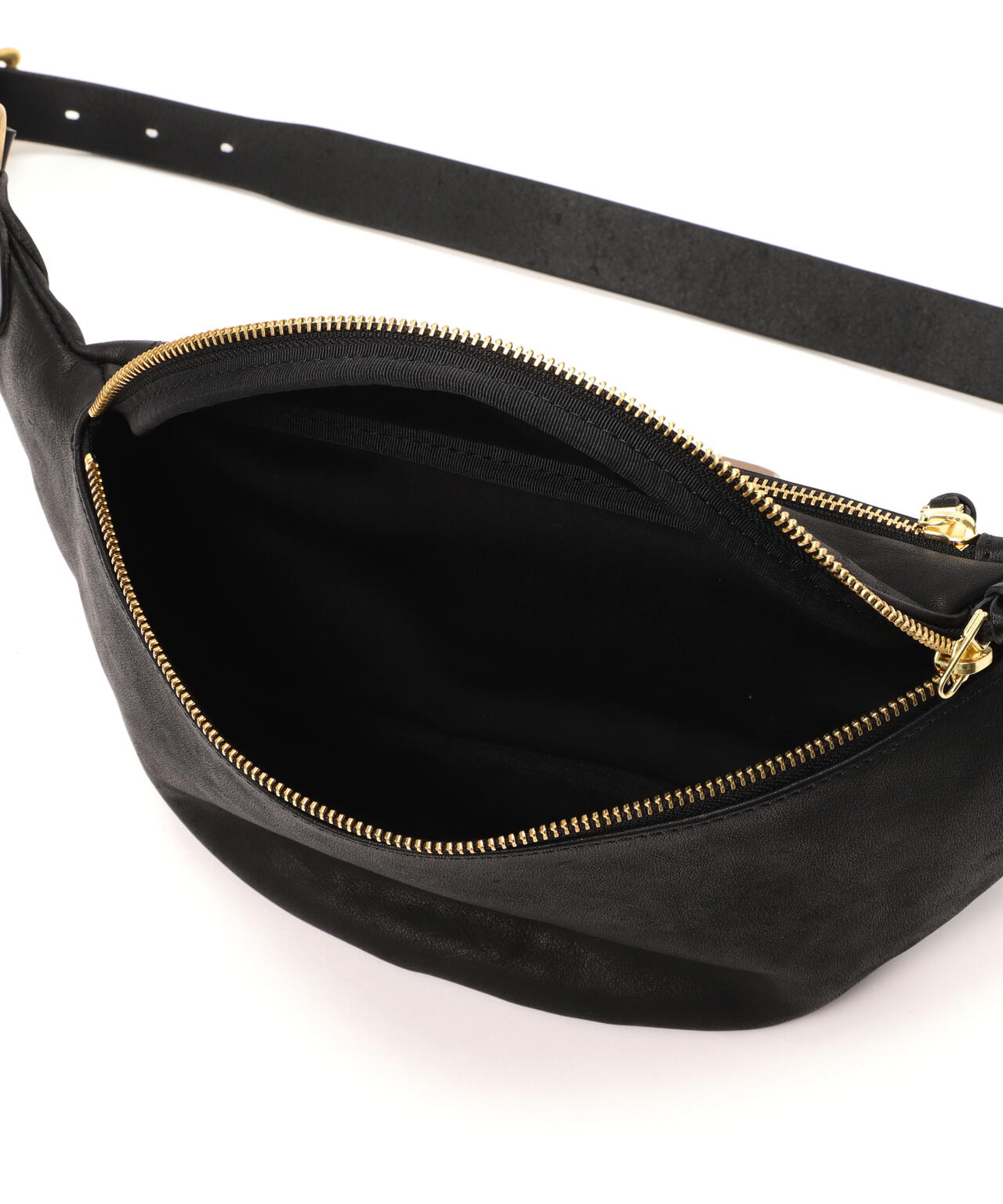 SLOW(スロウ)　FANNY PACK ファニーパック 300S61EG