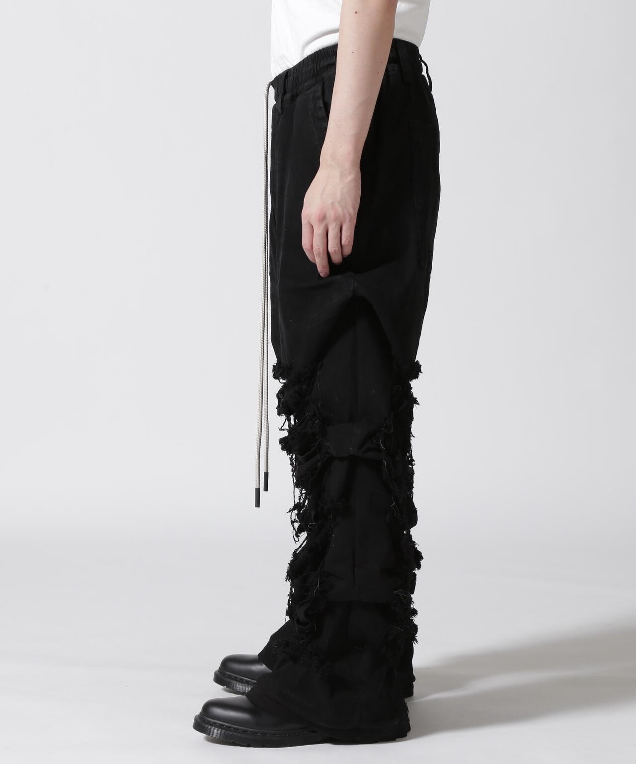 A.F ARTEFACT/Damage Denim Tuck Wide Pants