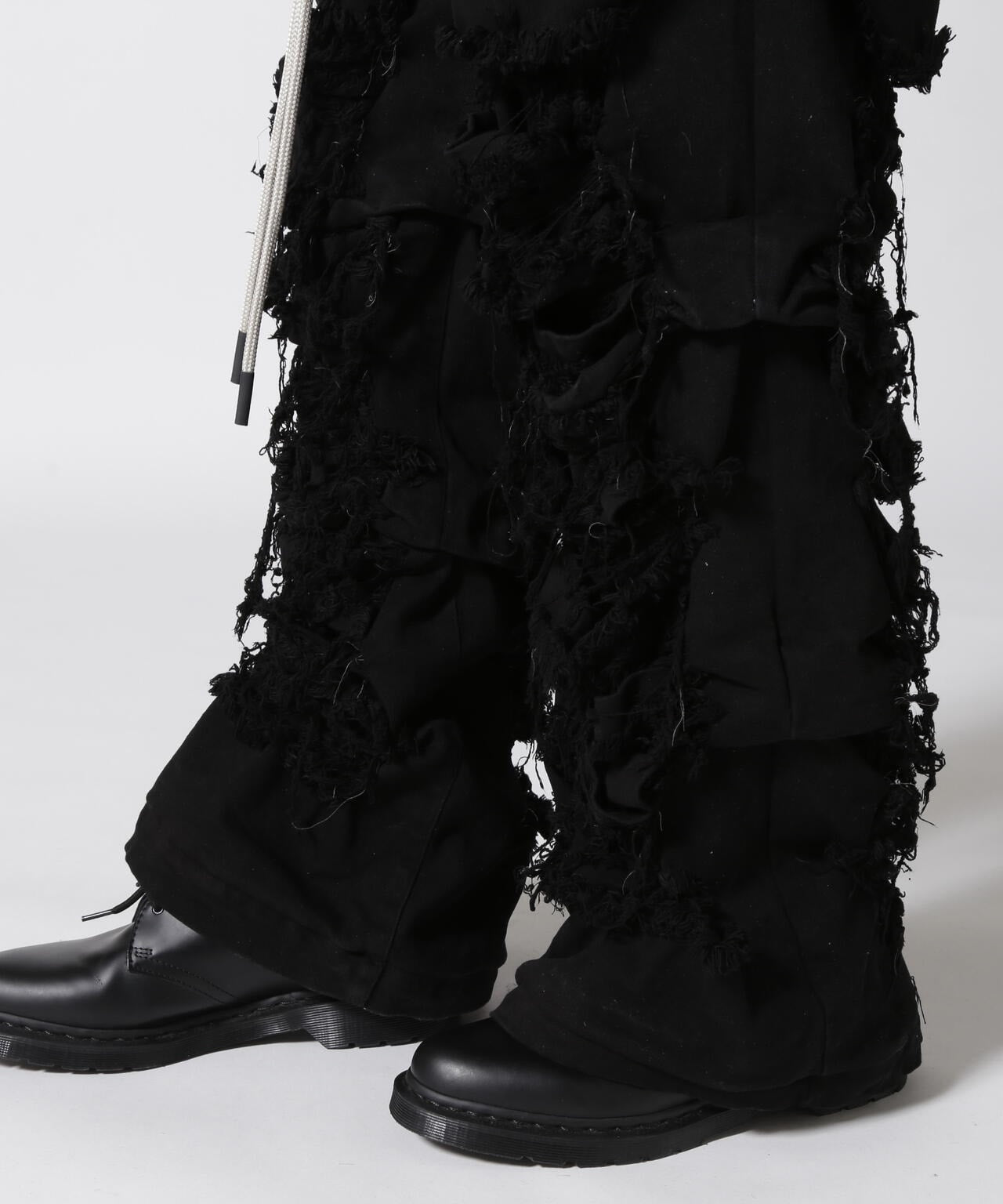 A.F ARTEFACT/Damage Denim Tuck Wide Pants