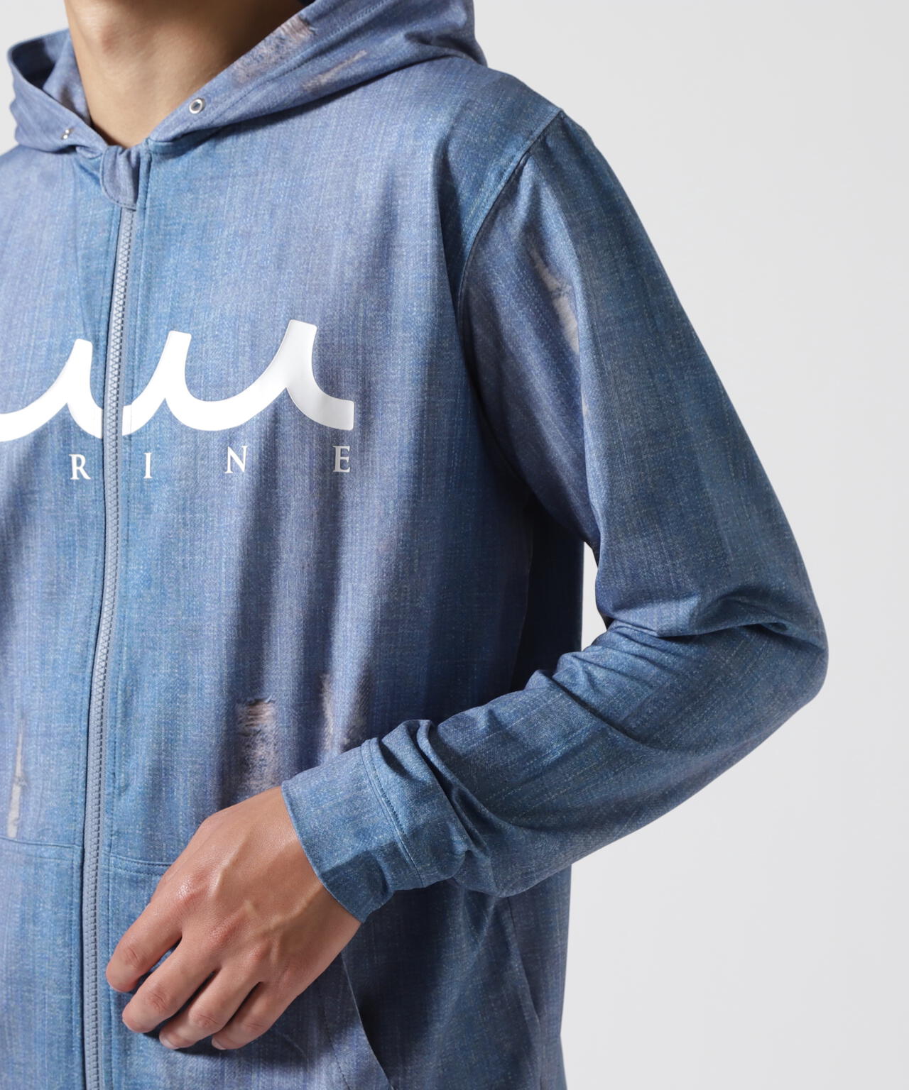 muta MARINE/ムータ マリン/DENIM PRINTED RASH HOODIE