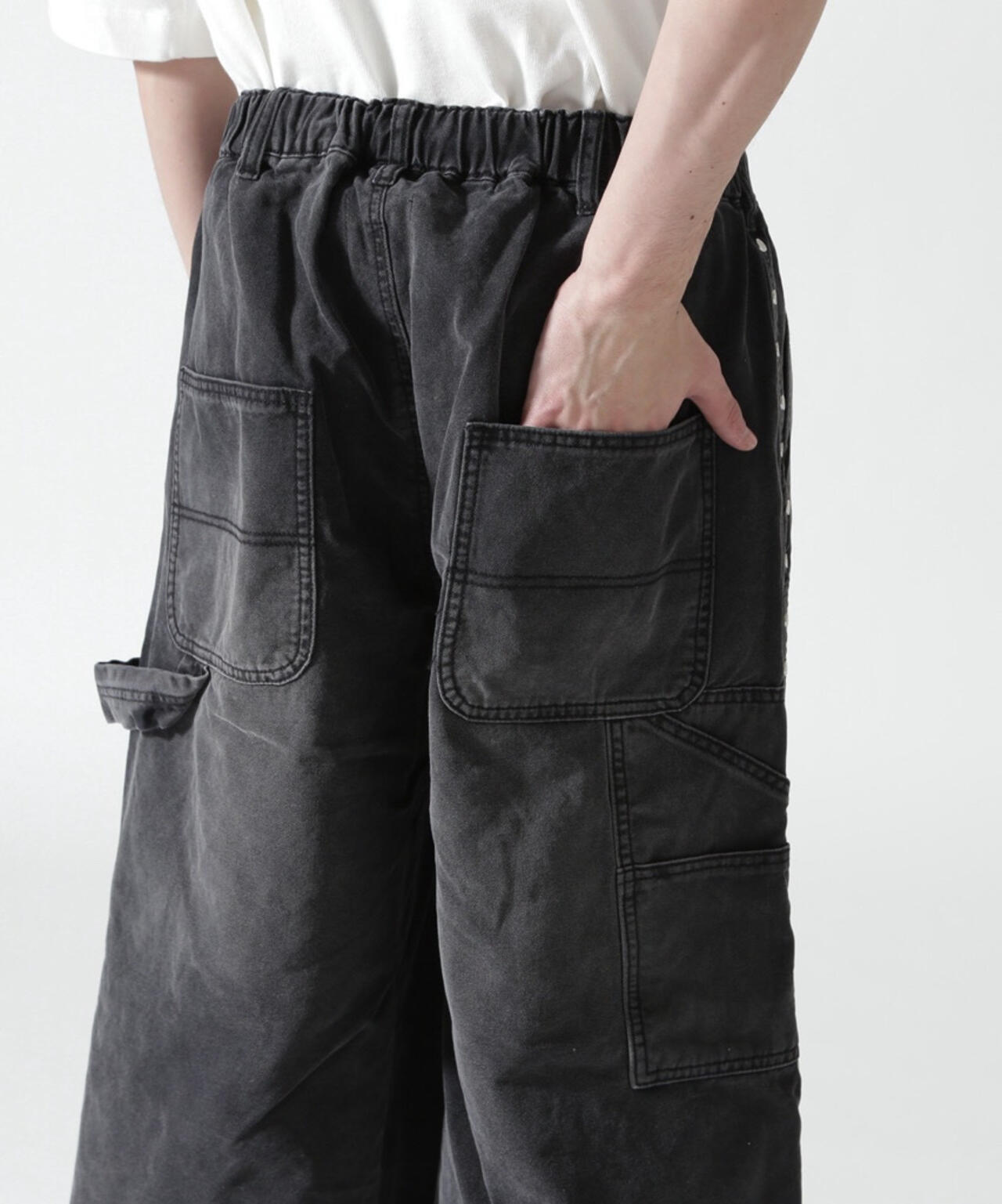 FR(13)NDS/フレンズ/Duck Studs Shorts