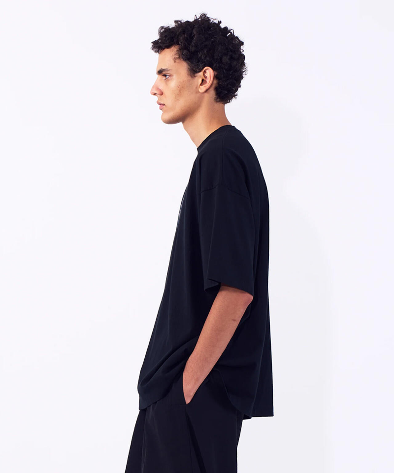 YOKE/ヨーク/Abstract Embroited T-shirt/YK26SS01230CS