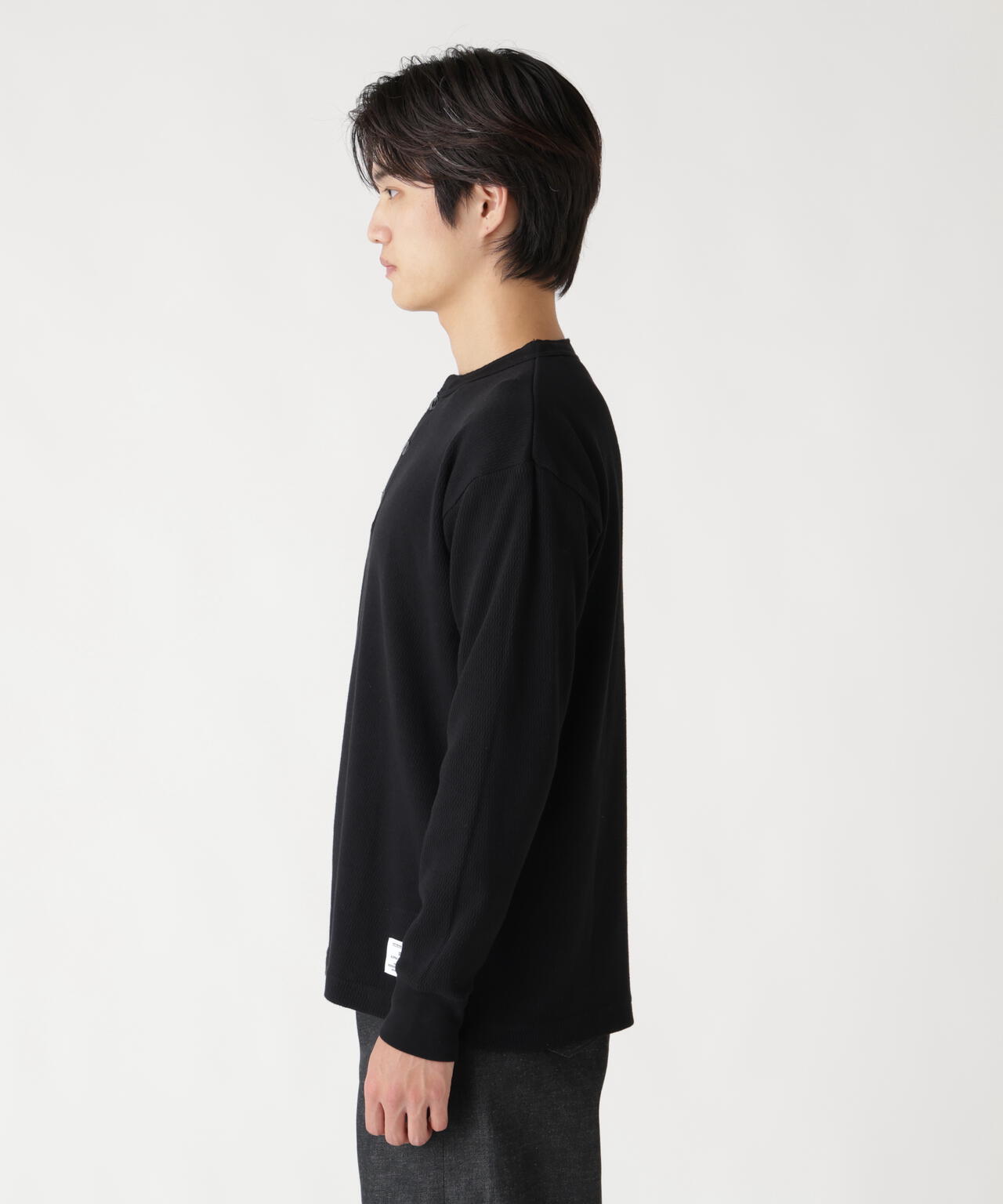 HONEYCOMB WAFFLE LS HENLEY NECK T-SHIRT