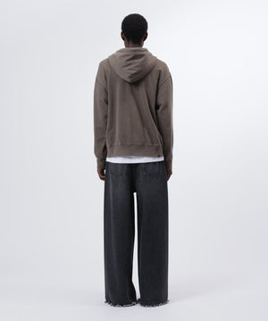185cm C:83 W:66 H:86 着用サイズ：L