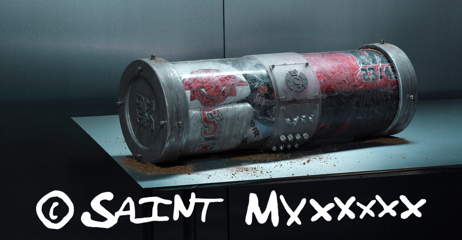 JORDAN BRAND × ©SAINT MXXXXXX (TIME) CAPSULE｜ROYAL FLASH｜画像